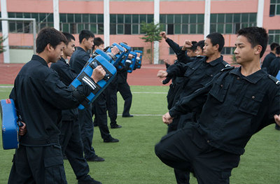 警察学校中专：培育警界新力量的摇篮